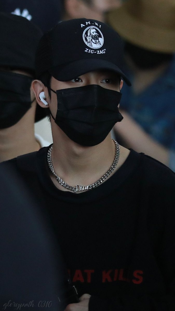 glorypath0310's tweet photo. 220822 ICN 입국 JAKE

#엔하이픈 #ENHYPEN #제이크 #심재윤 #JAKE   @ENHYPEN_members https://t.co/Frzg1Inrhv