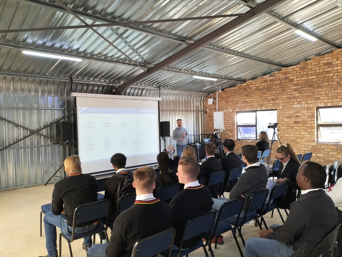 FirstTecDigital's tweet image. First Technology Digital was very excited to be hosted by the Belgium Campus this past Saturday for their Career Day. Each year we employ a handful of interns and have always had a wonderful experience in our partnership with the Belgium Campus.
#softwaredeveloper #internship