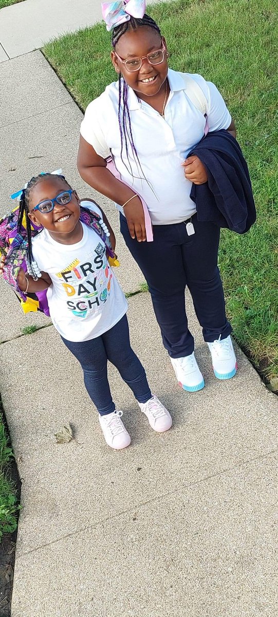 Leauxness's tweet photo. Wook at my babies!?! ππ§πΎπππ§πΎπ #PrincessBri πππ
#YaYaTheSparkle β¨πβ¨ https://t.co/idt8lIKU9l
