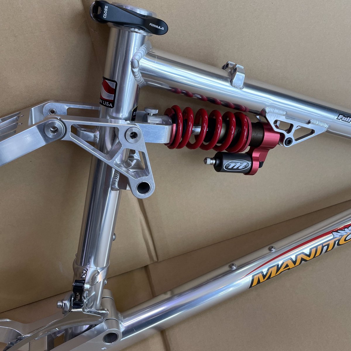 CircleTraders's tweet photo. ANSWER MANITOU FS 1998
EASTON 
1998年3月 製造のフレームです。
仮組み程度の新品同様な中古なんです。
16インチサイズの刻印あります。

売り物です。

#アンサーマニトウ #マニトウ #answer #answermanitou https://t.co/Oous5AI5G8