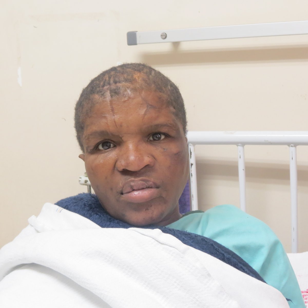 HelenJosephHos's tweet photo. #UnknownPatients | Helen Joseph Hospital requests your assistance in locating the families of these unknown patients. If you have any information on their whereabouts, please contact the hospital’s Social Work department on 011 489 0731/ 0799. https://t.co/Qqo58h8AyZ
