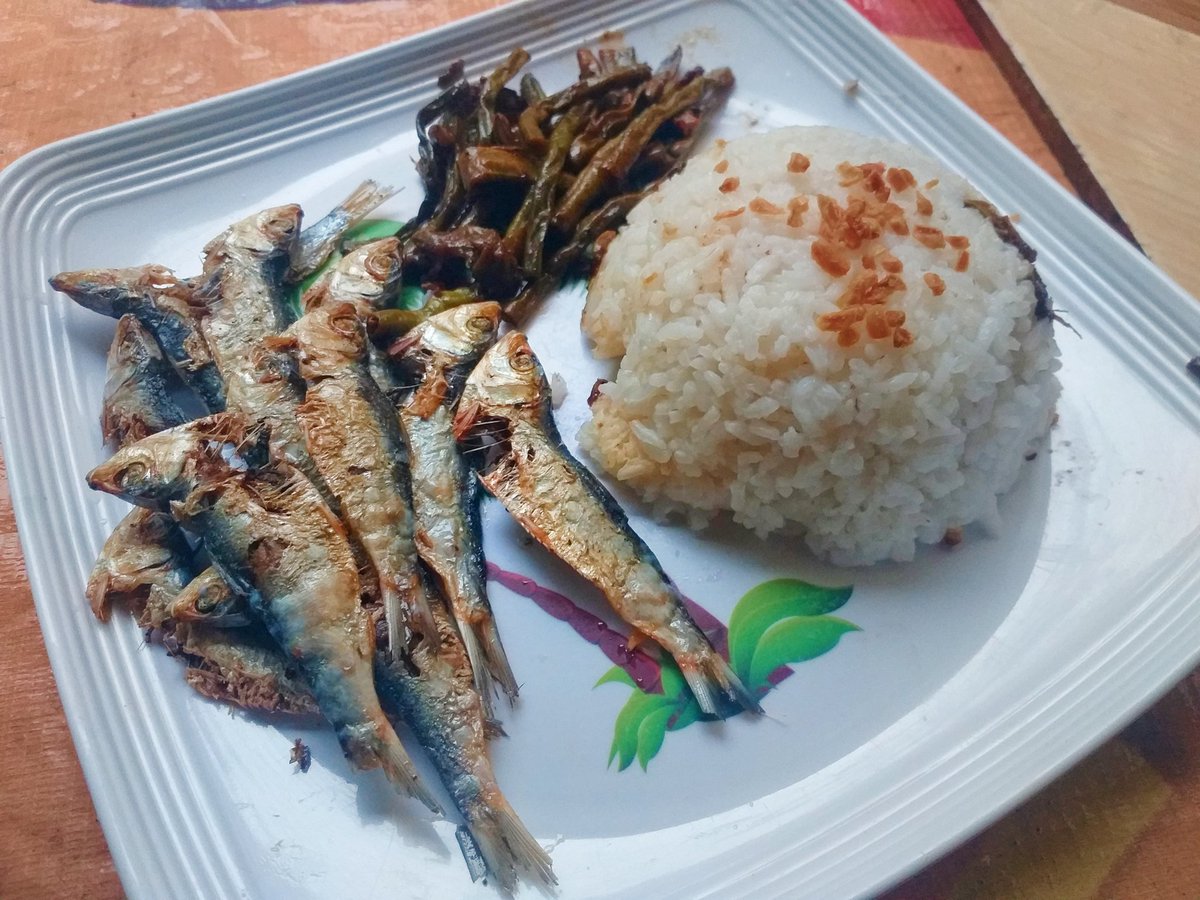 akaimanaya's tweet photo. Mangan tau balibali    ya
 Sakto mamauran natan heheehh
#alterpangasinan https://t.co/kdcYFM9PDx