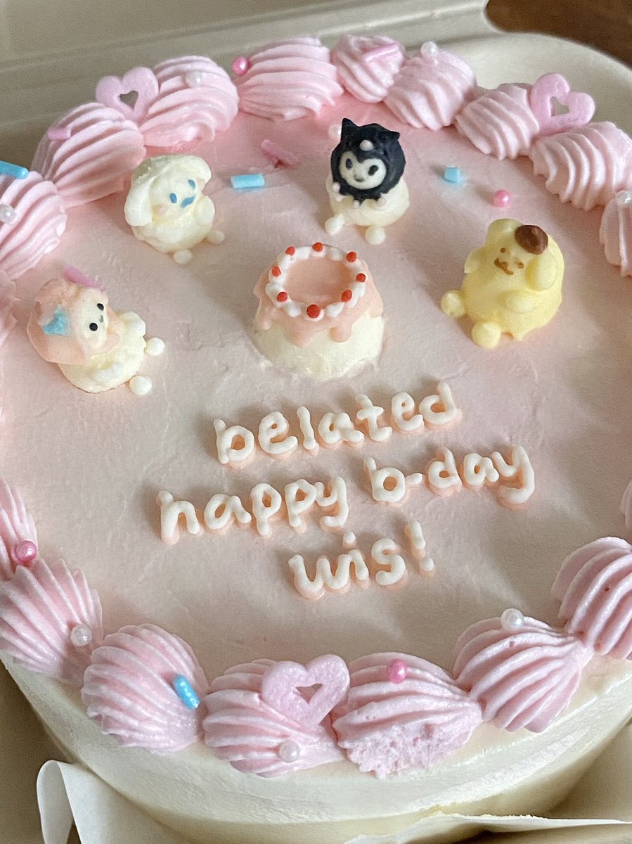 june6th's tweet photo. birthday dump https://t.co/PprRuwyeFo