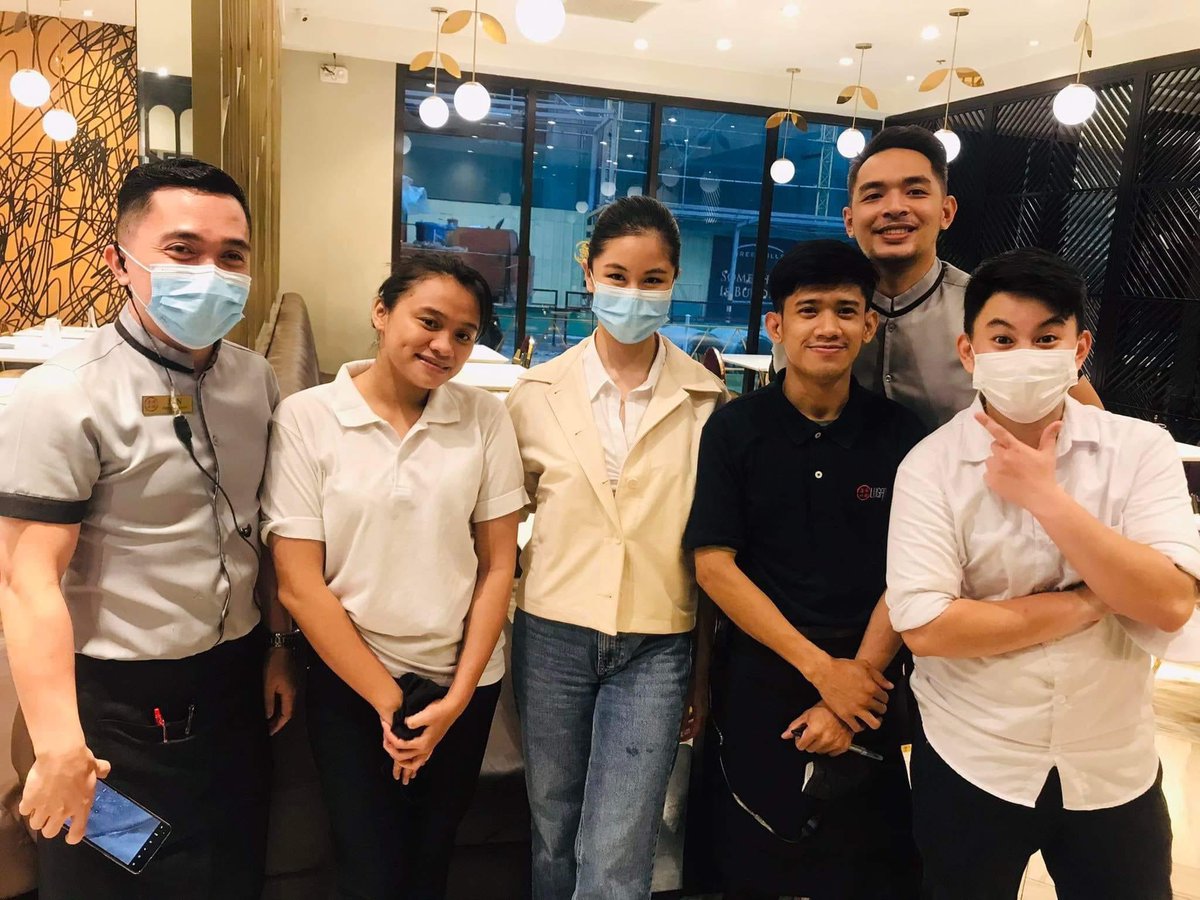 “Ang simple at ang bait nya ( Kisses Delavin) 😍 Salamat sa paunlak na mapagpapic sayo ang bait nyo po ma’am <a href="/KissesDelavin/">Kisses Delavin</a>”

sooo pretty Miss Universe Masbate 😍🥰

#KissesDelavin