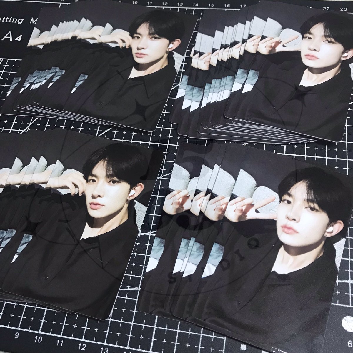 1509STUDIO's tweet photo. 🎱: #1509UPDATES 

hi ! all the regular type pcs arrived today. please give me time to sort and pack them individually >< 

i will post sco link tonight so, you can checkout your orders na. thank you so much for waiting 🫶🏻 https://t.co/Xv35duF4tq