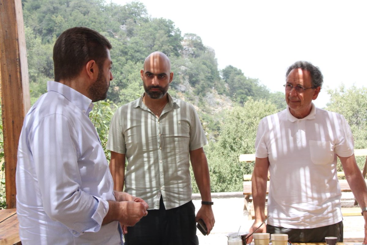 Zgharta_M's tweet photo. زار الوزير السابق ورئيس جمعية@JouzourLoubnan @RaoulNehme محمية إهدن بمسعى من الناشط البيئي سايد مرقص الدويهي حيث إستقبله رئيس بلدية زغرتا-إهدن ورئيس لجنة المحمية أنطونيو فرنجيه ومديرة المحمية سندرا كوسا. بعد إستراحة وترحيب إطلع نعمة على الأشجار القديمة التي تم زرعها، https://t.co/ZZfI8DAWmm