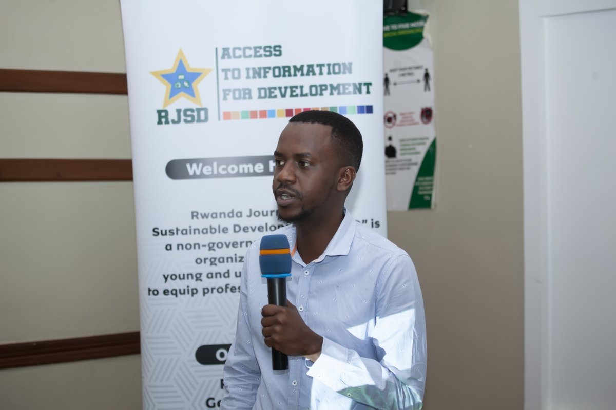 rwandajsd's tweet photo. #Happeningnow, #JournalistsTraining2022
Day3:
@rwandajsd President @Placide_Nshuti welcomes the editors to express the all challenges they faced with, during their tasks of editing journalist's stories about #STIs. https://t.co/NMorcWD4Eh