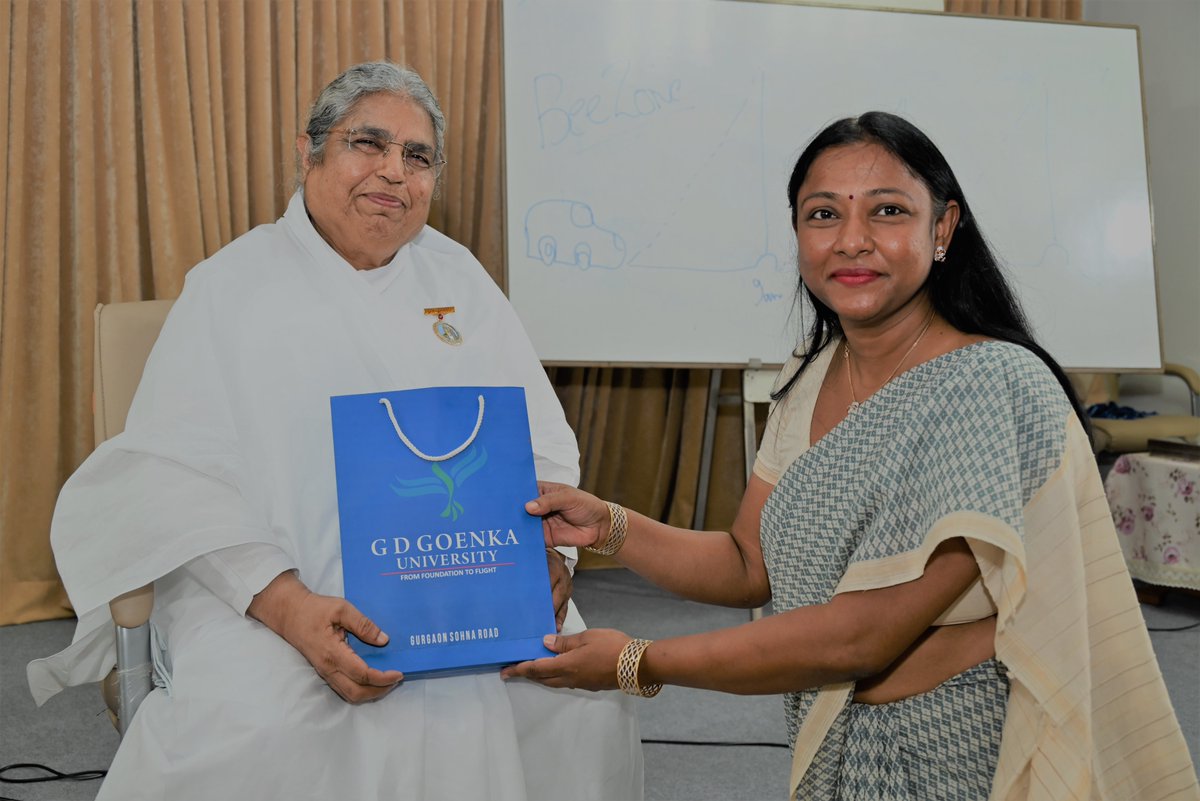 goenka_univer's tweet photo. 20 August 2022, GD Goenka University faculty & staff members visited the Om Shanti Retreat Centre for a One Day Workshop on Unlocking the Secrets and Science of Happiness.
#OmShantiRetreatCentre #BrahmaKumaris #USEE #GDGoenka #GDGoenkaGroup #GDGoenkaUniversity #GrowWithGoenka https://t.co/8lKPo7XSZH