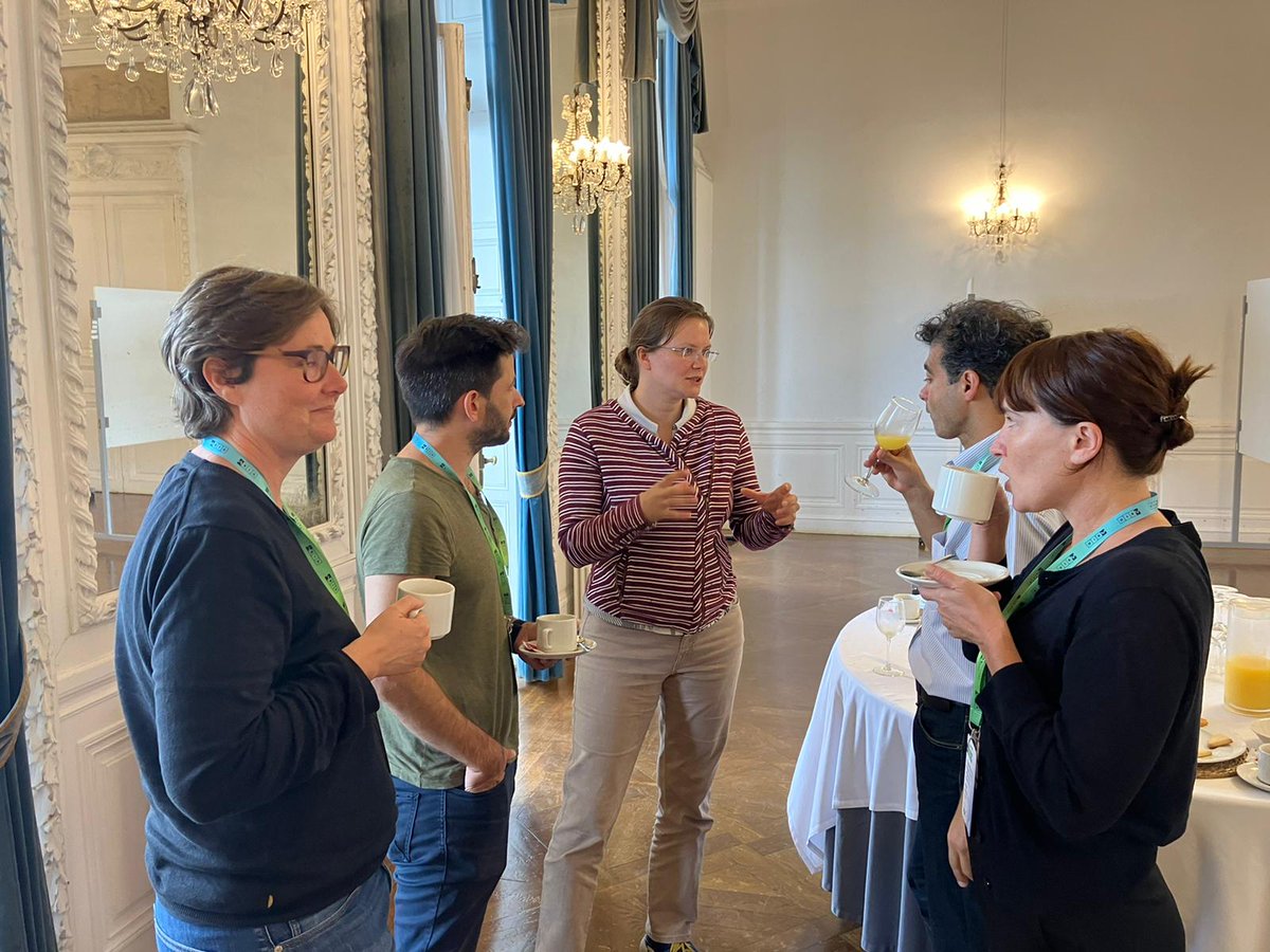 DIPCehu's tweet photo. Topological Matter School (TMS2022) is taking place this week in Miramar Palace #Donostia to present recent developments in the field and to train future scientists

▶️https://t.co/XSM1gAKl11

#DIPCschool #QuantumTechnologies #IKURStrategy https://t.co/IsQDdHoIcD