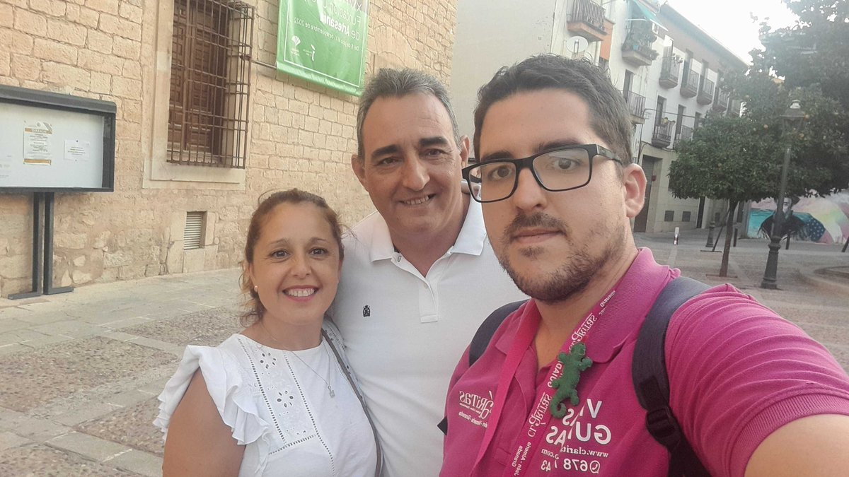 Comienza la recta final de agosto, y muchos de vosotros habéis optado visitar Jaén y vivir una experiencia increíble 🥰 Iván, Natalia y Ana han dado el 100% para que conozcáis la capital del Paraíso Interior. ¡Conoce Jaén! Busca tu foto😚

#claritasturismo #claritasjaen #jaen