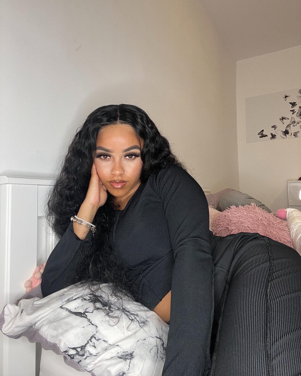 officialdeniasx's tweet photo. Literally been a top goal and dream of mines to be working with @OfficialPLT and now I can finally say this is happening🥺🦄
I’m so grateful that I was one of the chosen to be apart of this! 😍 thank yyouuuuu💕👏🏼
#classofplt #studentambassador #plt #prettylittlething #pltstyle https://t.co/nAoAbaTaq6