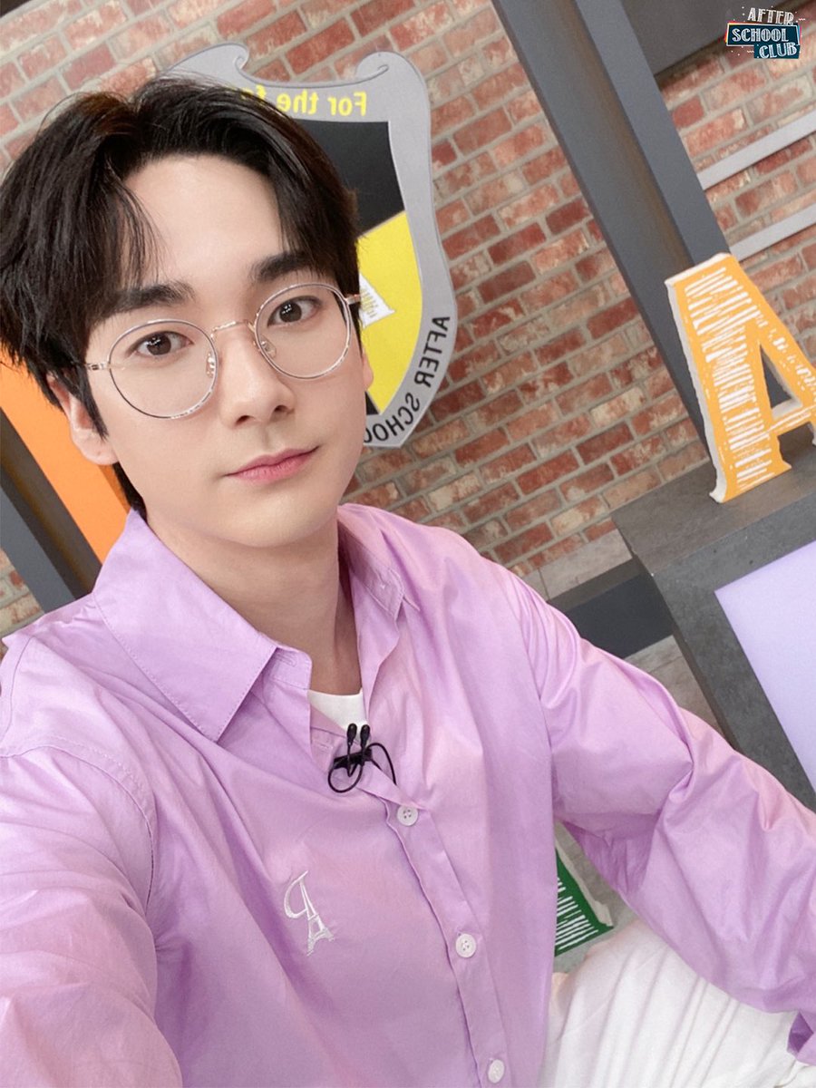 [MC]
⠀
건강이 제일인 거 알죠? 🥺
ASC의 튼튼대장강아지 아론이
오늘도 고마웠어요💟
그럼 우리는 다음 주에 만나요🫶🏻
⠀
@ 🐶