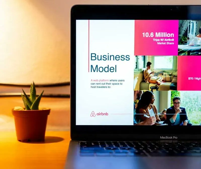 📣 #Startups:   
Pitch deck - How to create the perfect pitch deck according to investors | via <a href="/InnoRadarEU/">Dealflow.eu</a> 
👉buff.ly/3AuNK31
#Pitchero #Grow #business #innovation #investors #SMEs #theshiftfi #SMEs 
<a href="/theshiftfi/">THESHIFT</a> <a href="/MariaZeroOne/">Maria 01</a> <a href="/boostturku/">Boost Turku</a> <a href="/Platform6tre/">Platform6</a> <a href="/startupdayfest/">sTARTUp Day</a>