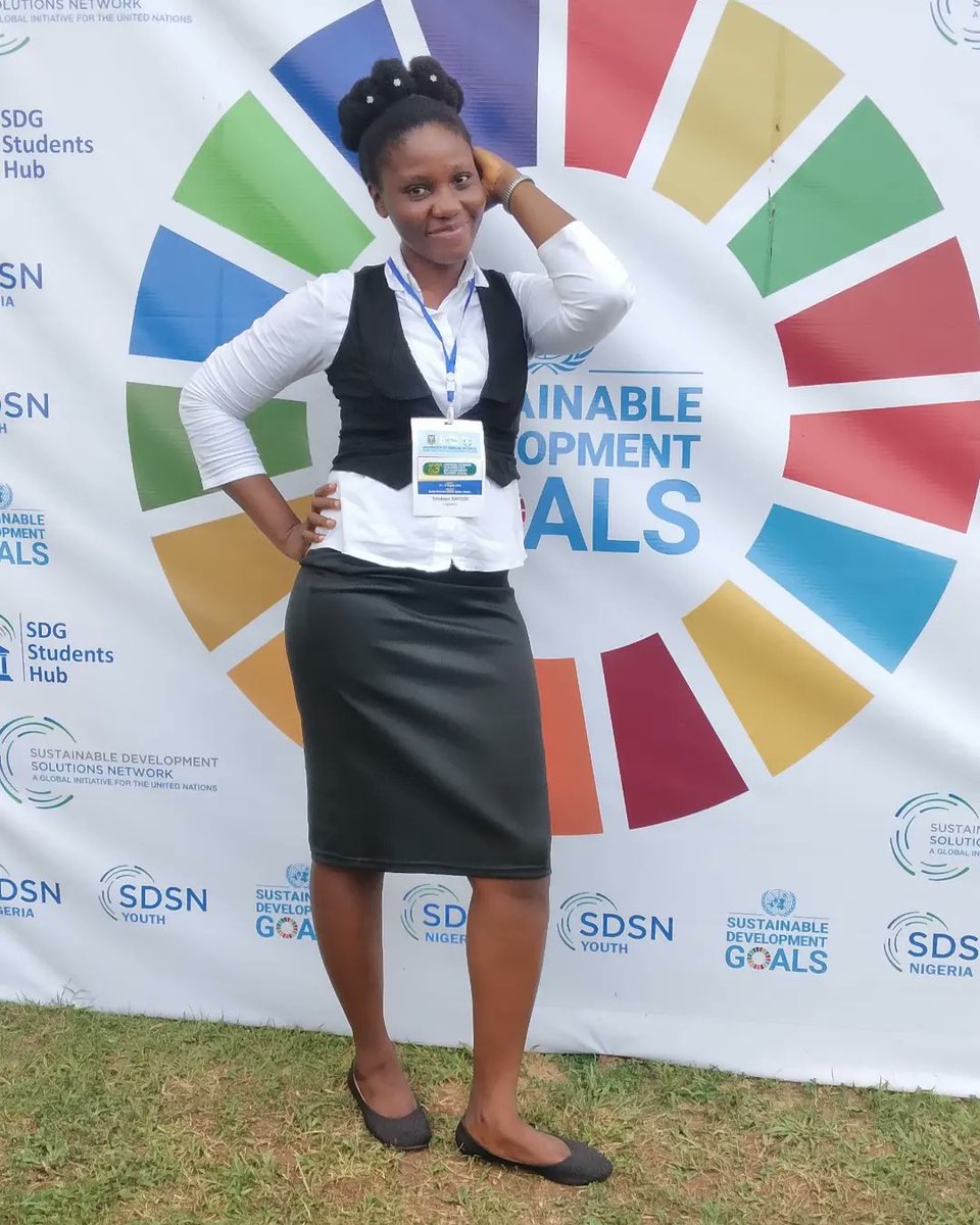 tolulope_bayode's tweet image. Still on the Annual Ibadan Sustainable Development Summit 2022(ISDS)
Picture sessions with the immediate past Director of @cesdevui (CESDEV) University of Ibadan Ibadan, Lanre Olaniyan and my SDG Advocate geng. Glad to be an SDG Advocate✌
#SDGAdvocate #sdgadvocate #sdg