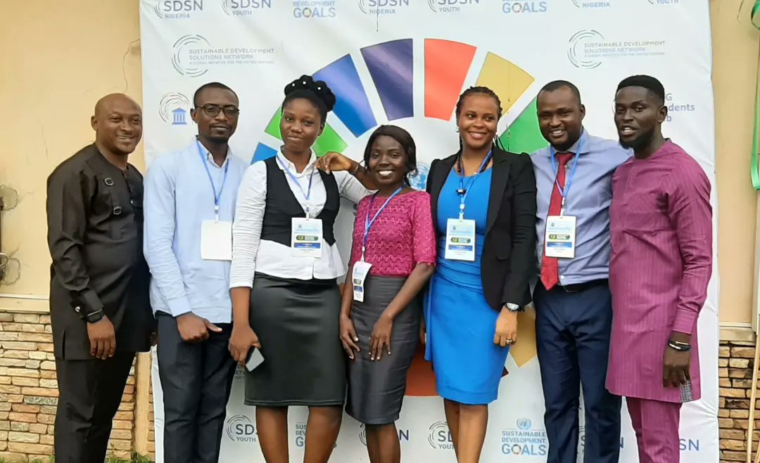 tolulope_bayode's tweet image. Still on the Annual Ibadan Sustainable Development Summit 2022(ISDS)
Picture sessions with the immediate past Director of @cesdevui (CESDEV) University of Ibadan Ibadan, Lanre Olaniyan and my SDG Advocate geng. Glad to be an SDG Advocate✌
#SDGAdvocate #sdgadvocate #sdg