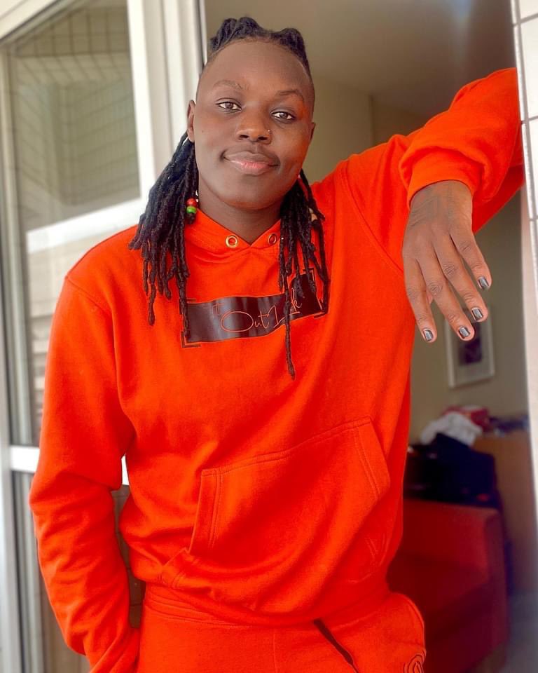 theOutLookbrand's tweet photo. Orange is the new black 🧡

Available in different colors and sizes.

For Unisex Brands #OL_Inclusive

Price:
Hoodie~ Ksh. 2500
Shorts ~ Ksh. 1200

#OLsweats #theOutLookbrand™️ #RevibeOutLook #biggernbetter #lookgoodfeelgood https://t.co/JLhNsRaPHM