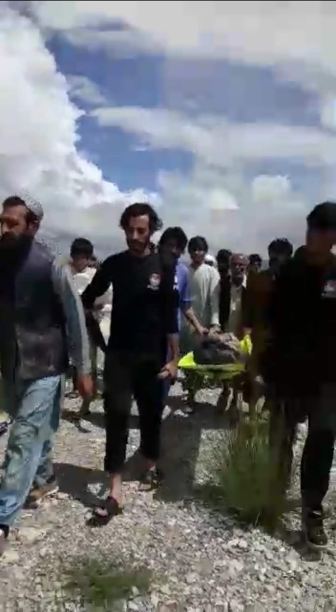 LeviesHq's tweet photo. The only Balocistan Levies force standing with people of Balocistan in flood earthquake Snow fall and any rescue operation in all over Balocistan due to which public appreciate and support Balocistan Levies force https://t.co/bsRCACEYUz