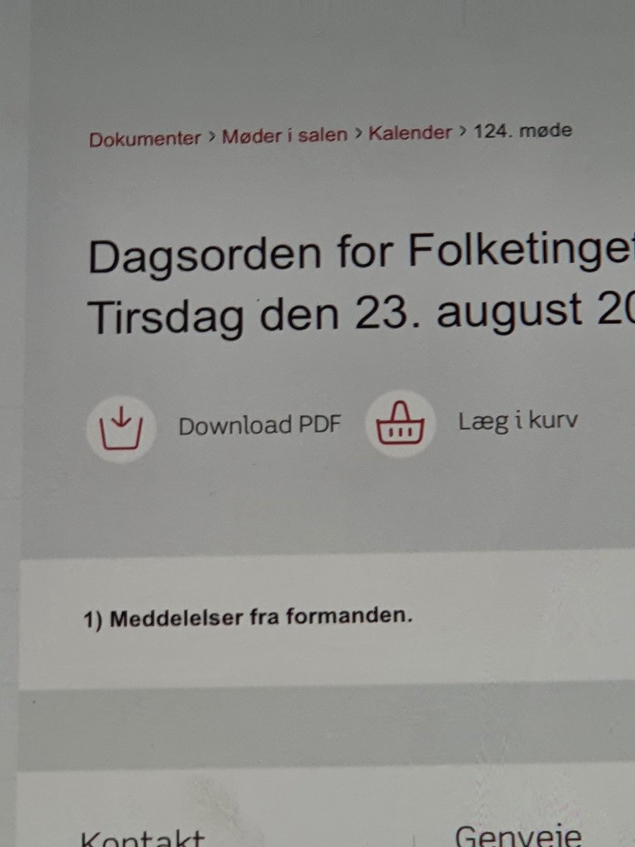 Er til møde med bl.a. <a href="/jakobnaesager/">Jakob Næsager</a> og vi har et spørgsmål, nogen der ved, hvorfor man indkalder Folketinget til i dag kl 13, med kun et punkt: meddelelser fra formanden, vi tror ikke det er valg, men hvad så?
#dkpol #dkmedier