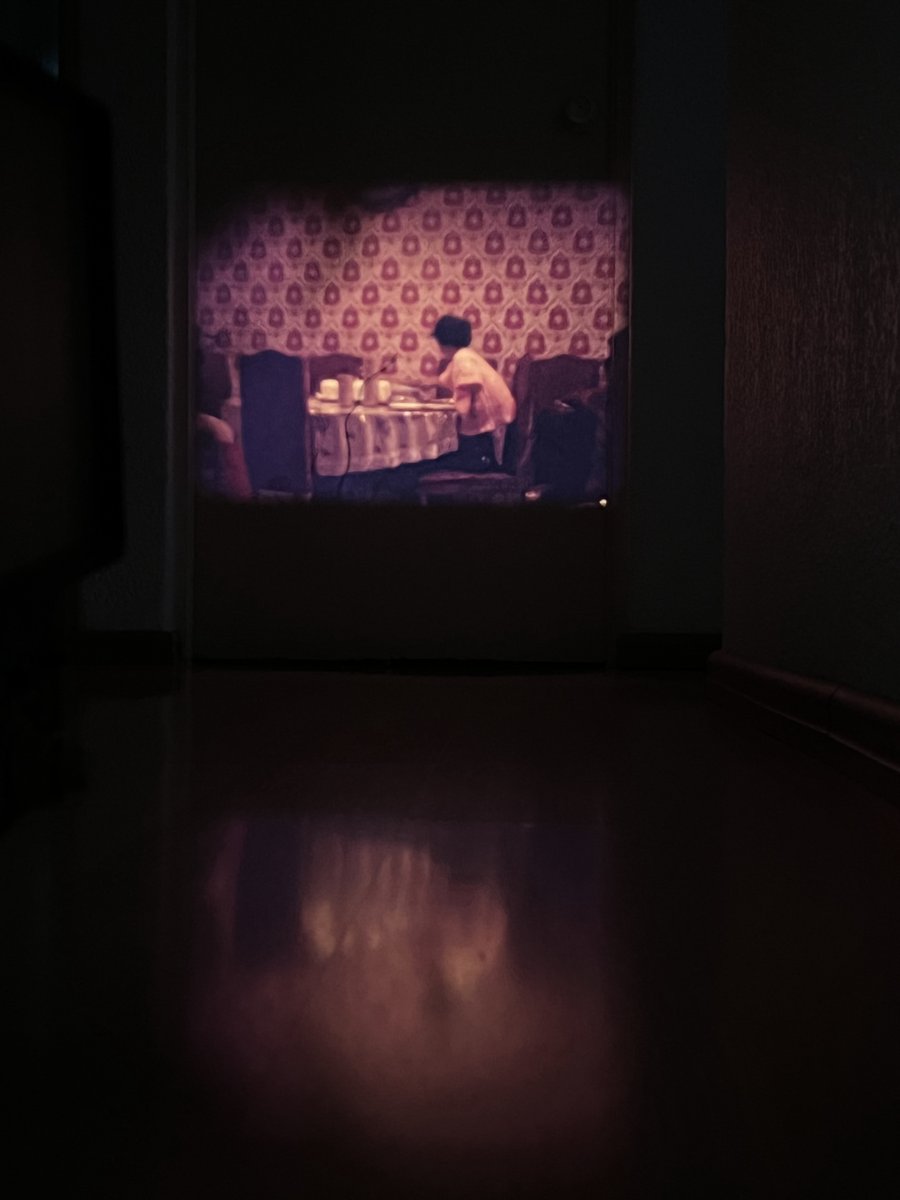 Hoy se transmite la última emisión de #POSTALES por <a href="/nofm_radio/">NoFM Radio</a>. Es un programa que en casi 8 años me permitió explorar la puesta en memoria y otras inquietudes. Gracias por acompañar; que escuchar sea siempre el principio de algo. 

23 agosto | 12:30 pm

nofm-radio.com