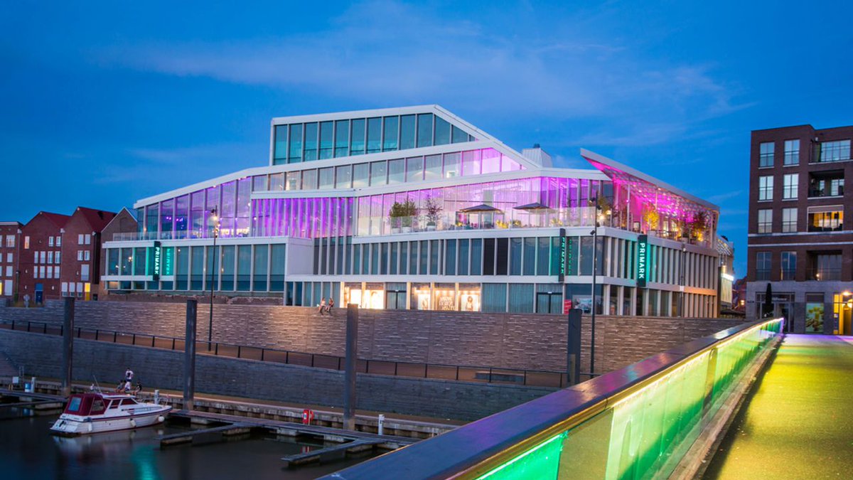 Senioren die niet zelfstandig naar het theater kunnen, krijgen komend seizoen weer volop de kans in Venlo. Ze kunnen mee met vrijwilligers van stichting Vier het Leven.
omroepvenlo.nl/nieuws/artikel…