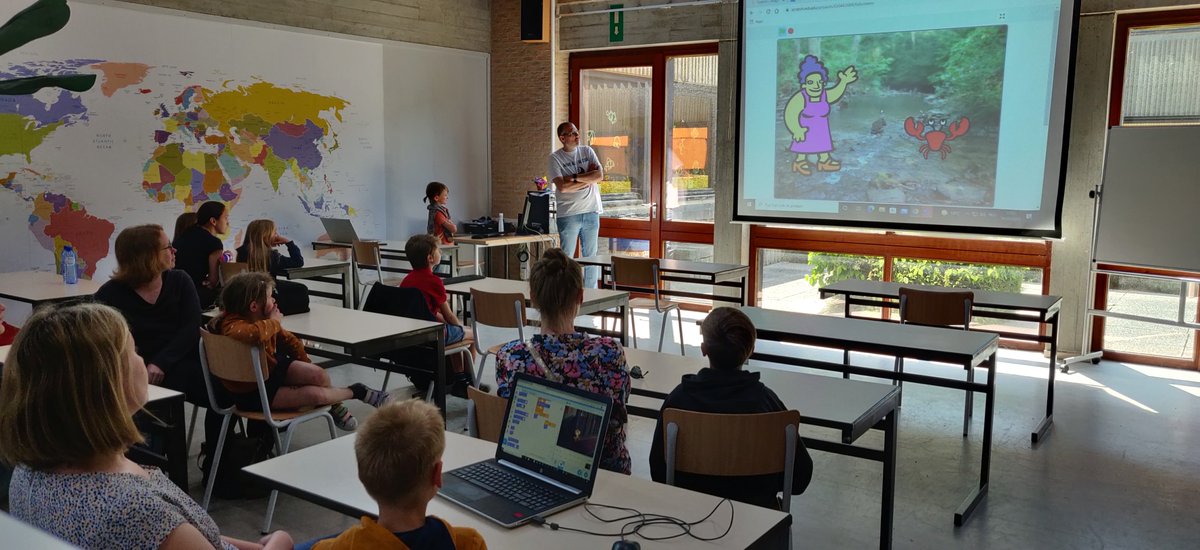 CDJTorhout's tweet photo. Programmeren voor kids en dit allemaal GRATIS en voor niks! Je kan je nu inschrijven voor onze sessie op 10 september via https://t.co/RD3kjUznqB. #Torhout #programmeren #scratch #3d #arduino #Microbit #lego #mindstorms #appinventor #LegoSpikePrime https://t.co/xSuwOVvKSe