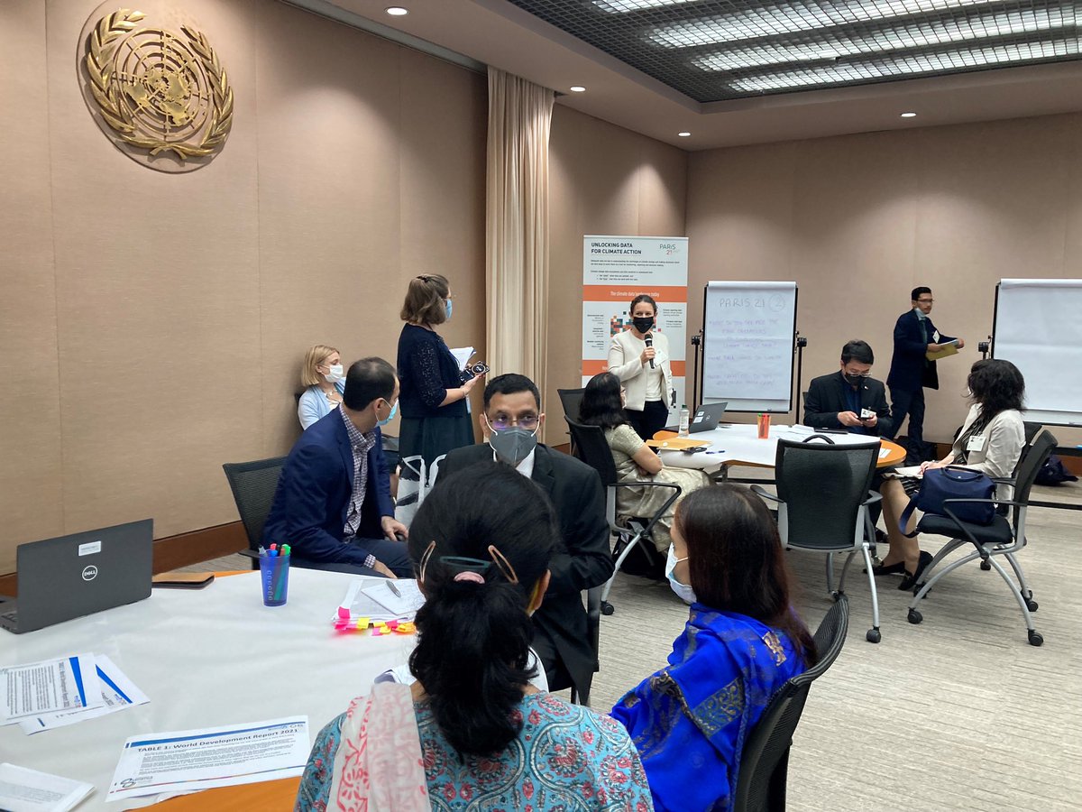 ContactPARIS21's tweet photo. 🗓@UNESCAP #CommitteeOnStatistics is taking place.

Yesterday, Expert Dialogues on #DataGovernance highlighted the importance of investing in #ClimateChange data as a crosscutting issue. 
 
#FijiStatistics
#MalaysiaStatistics
#SriLankaStatistics https://t.co/MHr5onYF1V