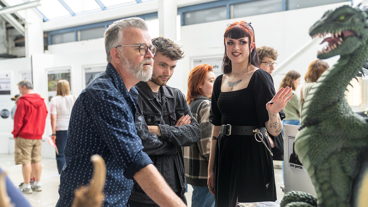 It’s not too late to secure your Clearing place and join us at the <a href="/UniofHerts/">University of Hertfordshire</a> this September!

Apply through the Clearing website 👇
ow.ly/H2WQ50KhwTh

#HertsClearing #Clearing2022