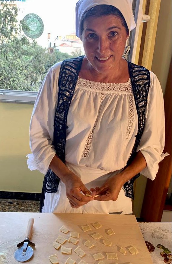 ScuolaDiPasta's tweet photo. With us you learn how to make #pasta and #pastries using basic ingredients.
Our #courses of #sardinian #dishes include: #Culurgiones, #Lorighittas, #Malloreddus, #Panadinas, #Pardulas, #Sappueddus, #Seadas.
Contacts: scuoladipasta@gmail.com
#Sardinia #cookingclass #Cagliari https://t.co/qyF4pUQ8Rm
