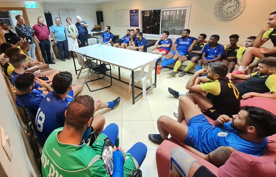 NorwayinIsrael's tweet photo. Was a great visit of HaPoel Abu-Gosh Mevaseret Zion #football club. Inspiring hearing how meaningful it is for the players to be part of the first mixed team of #Palestinians &amp; #Israelis &amp; hear their vision of peaceful coexistence through love of the beautiful game.
@AlonLiel https://t.co/jDzVZqae3a