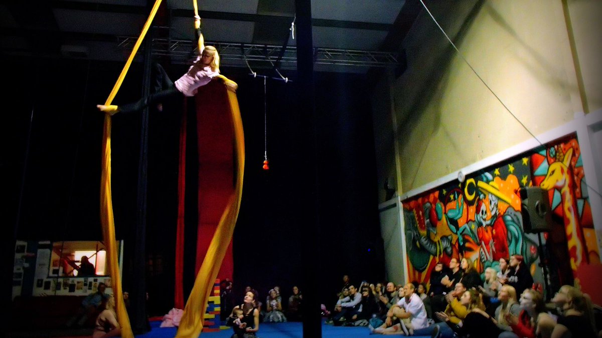 Don't forget to chat to your trainer in class this week if you'd like to perform in the Halloween show to celebrate our fifth birthday. The deadline to sign up is this Sunday, August 28. Find out more on our blog: bit.ly/Halloween-show…