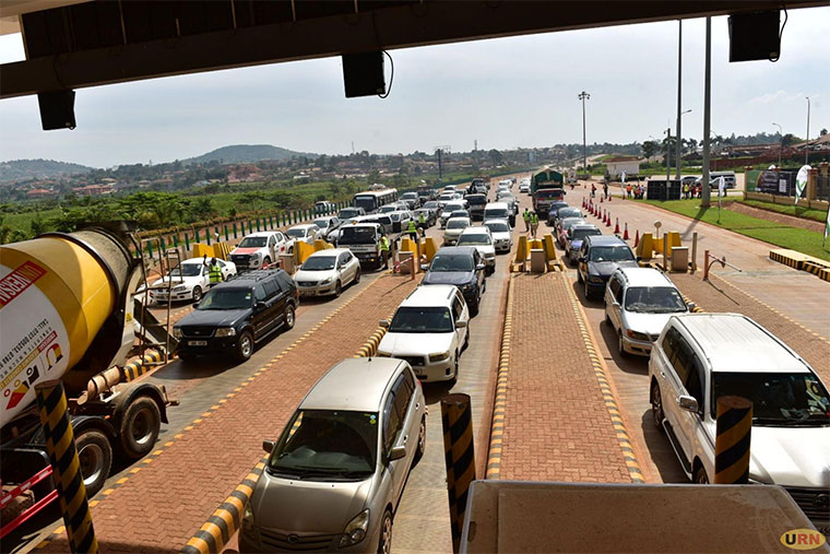 The observer on twitter gov t fails to hit monthly toll collections
