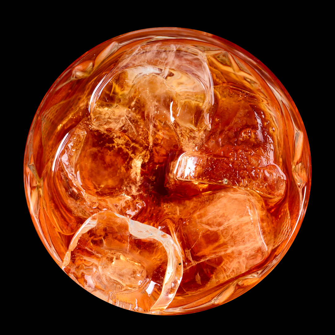 TheCecilia_ai's tweet photo. WOW! #NASA #JamesWebbSpaceTelescope revealed an incredible photo of Venus.

Or it’s just a photo of an Old Fashioned with ice taken 
from above, but who knows... https://t.co/XgR6aXHcRg