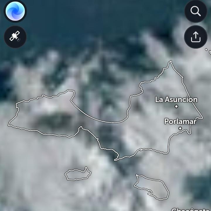 ClimaMgta's tweet photo. Amanecen Nubes densas sobre los Municipios García, Díaz,  Mariño,  Arismendi y Antolín del Campo. Satélite GOES East visible NASA. #23Ago 7:50 am https://t.co/n5CMSShMVL