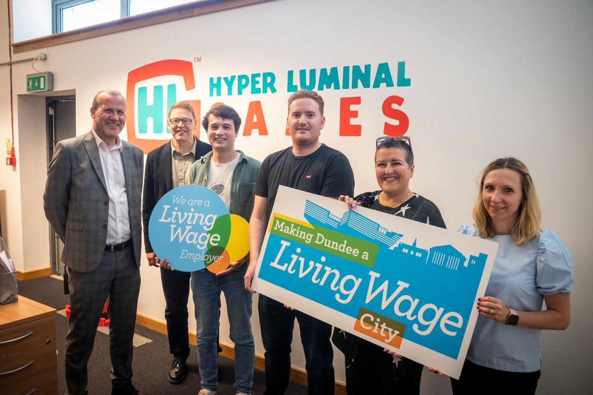 LivingWageScot's tweet photo. The Living Wage movement goes from strength to strength in Dundee! We're delighted that @HyperLuminalUK are now an accredited Living Wage employer. Read the story here: https://t.co/iE4TSp8UjP

#LivingWage #Dundee #Gaming https://t.co/28XMJsrYxK