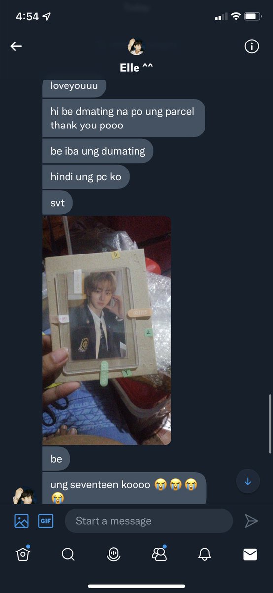 sulkminie's tweet photo. First time mangyari to sakin so basically I’m looking for the receiver ng svt bets tcs ng buyer ko kasi ang dumating sakanya is Sunghoon m:d1 pob. I’m not selling any Enhypen pcs anymore so it’s not mine. Pls help rt sana mahanap ko rin yung nageexpect ng hoon cheeks 😭😭 https://t.co/LqPGIPoi2T