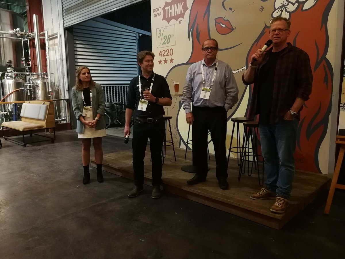bnschlz's tweet photo. Barley, hops, or yeast - what's more important for great beer? Time for the great #ABTS2022 debate! 🌾🌿🍄🍻😎 https://t.co/OQEUvGZuSV