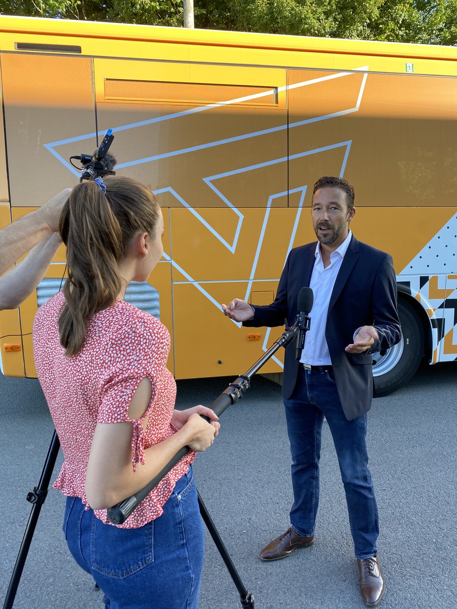 AssifepF's tweet photo. Nous avons eu l’occasion d’accueillir #France 3 région pour un #tournage dans notre centre de Valenciennes concernant le marché du transport #interurbain🚌 avec Place mobilité

📅 Rendez-vous dans l'édition régionale de ce midi et de ce soir pour nous voir ! https://t.co/Z842x5e3jh