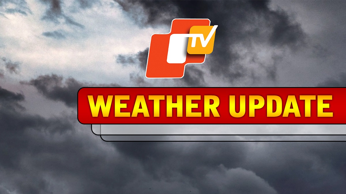 otvnews's tweet photo. Extremely heavy showers predicted in Balasore, Mayurbhanj, Bhadrak, Keonjhar during next 24 hrs under influence of cyclonic circulation over NE Bay of Bengal; Heavy rain very likely in Sundargarh, Jajpur, Kendrapara, J'singhpur, Dhenkanal, Cuttack, Puri, Ganjam, Gajapati, Khordha https://t.co/YuL85uMJFB