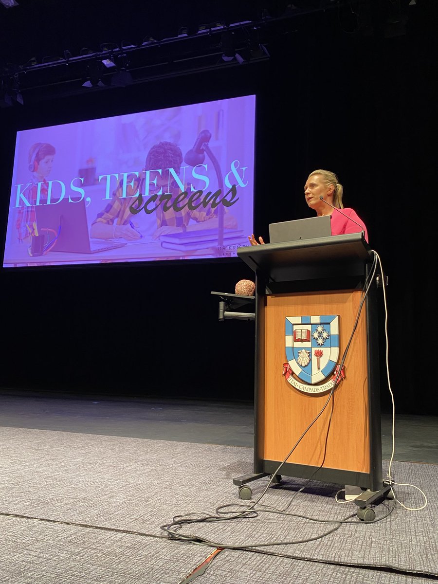 The Shore Parent’s Association supporting student digital wellbeing by hosting Dr Kristy Goodwin at our parent wellbeing seminar. Wonderful advice for parents about how to support the digital health of children and young people.