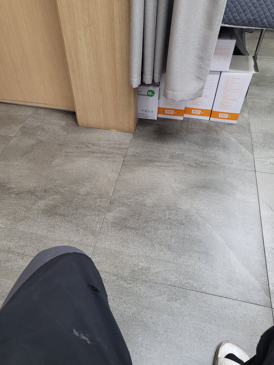 harang1992's tweet photo. 주사 맞기싫은데ㅠ 허리쓸라믄 맞아야지ㅠ
#경기도 #회성 #향남 #주사 https://t.co/BPOX4fAQd4