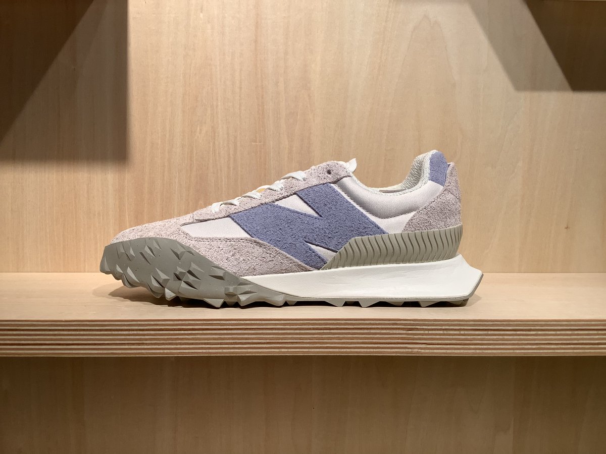 newbalanceOSAKA's tweet photo. < #NB新商品 >
「#UXC72」
COLOR:TD
WIDTH/SIZE:D/22.5-29.0cm
PRICE:¥13,200(税込)
8月23日(火)本日より販売開始しました。
是非この機会に店頭でご覧ください。
#newbalance
#ニューバランス https://t.co/vG2hF9bg0p