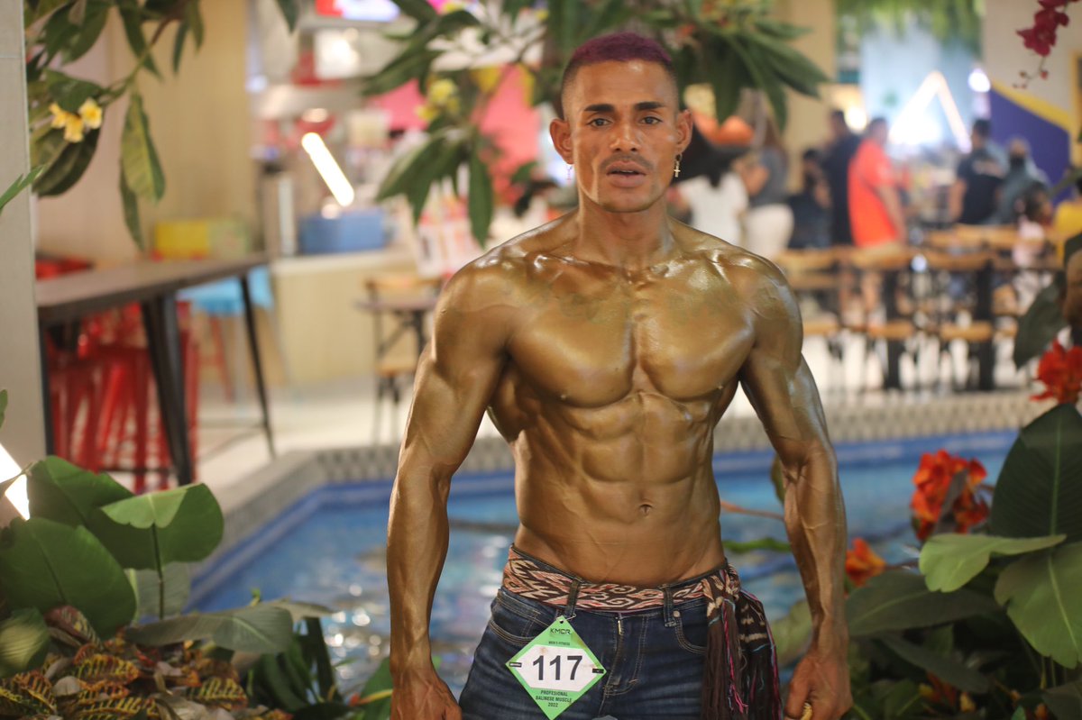 BeachBo25633153's tweet photo. #bodygoals #gymmotivation #fitnessmotivation #bokingan #cowokbayaran #hotboys #beachboy https://t.co/WNTCNFAM6H