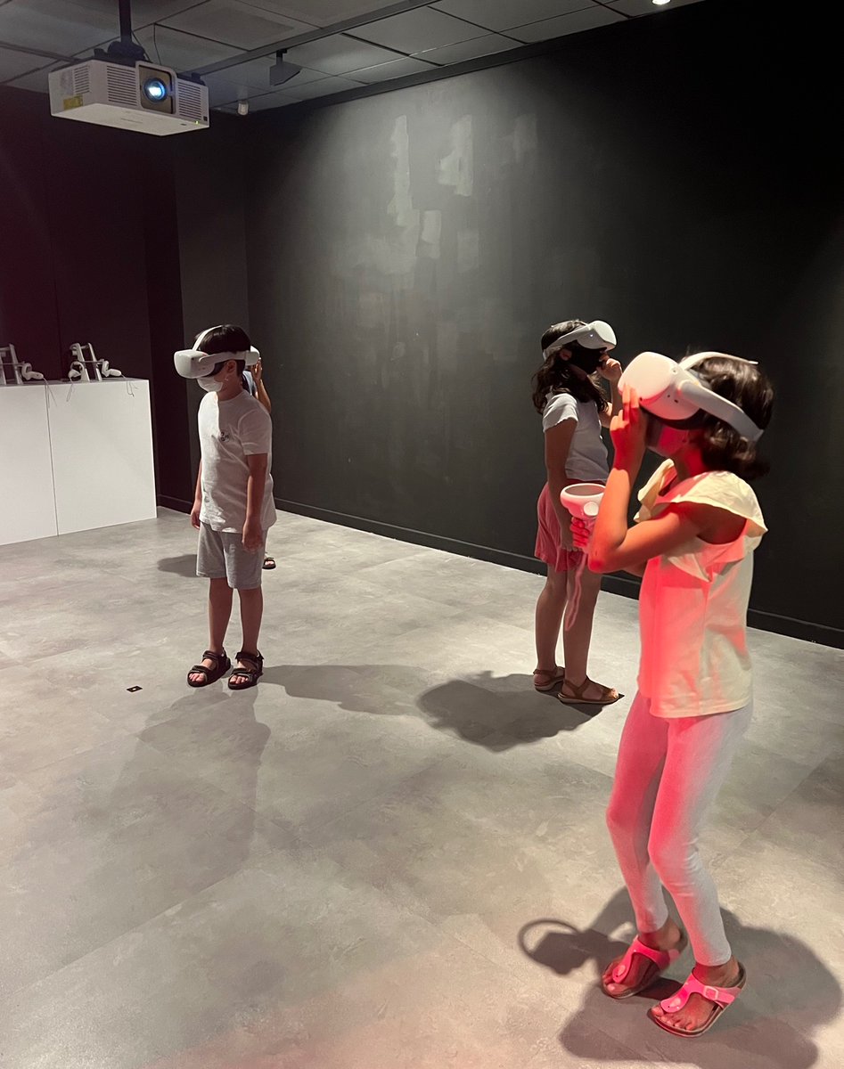 Emeline Colson tweet media