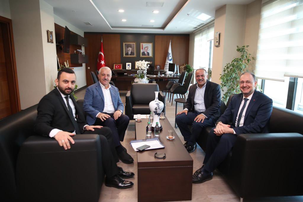 ofatihsayan's tweet photo. 65. Dönem Ulaştırma, Denizcilik ve Haberleşme Bakanımız ve Kars Milletvekilimiz Sn. Ahmet Arslan Beyfendiyi ağırladık.

Yaptığı projelerle önemli işlere imza atan, birlikte yakın çalışma fırsatı bulduğum kıymetli Bakanımıza, nazik ziyareti için teşekkür ediyorum. https://t.co/7SEyQJ4hyQ