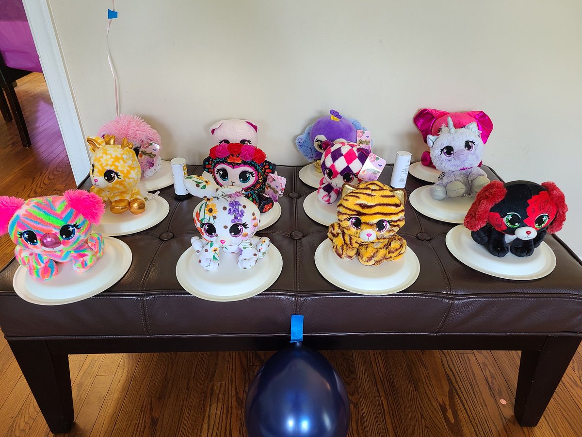 Fish81536's tweet photo. Thanks @Tryazon @SpinMaster for the @Lush_Pets for the cutest little stuffed toys. They were a big hit with our friends and the kids loved picking them out. What a great way to live #ThatPlushLife #plushpets #spinnaker #Tryazon https://t.co/nnoMl75itz