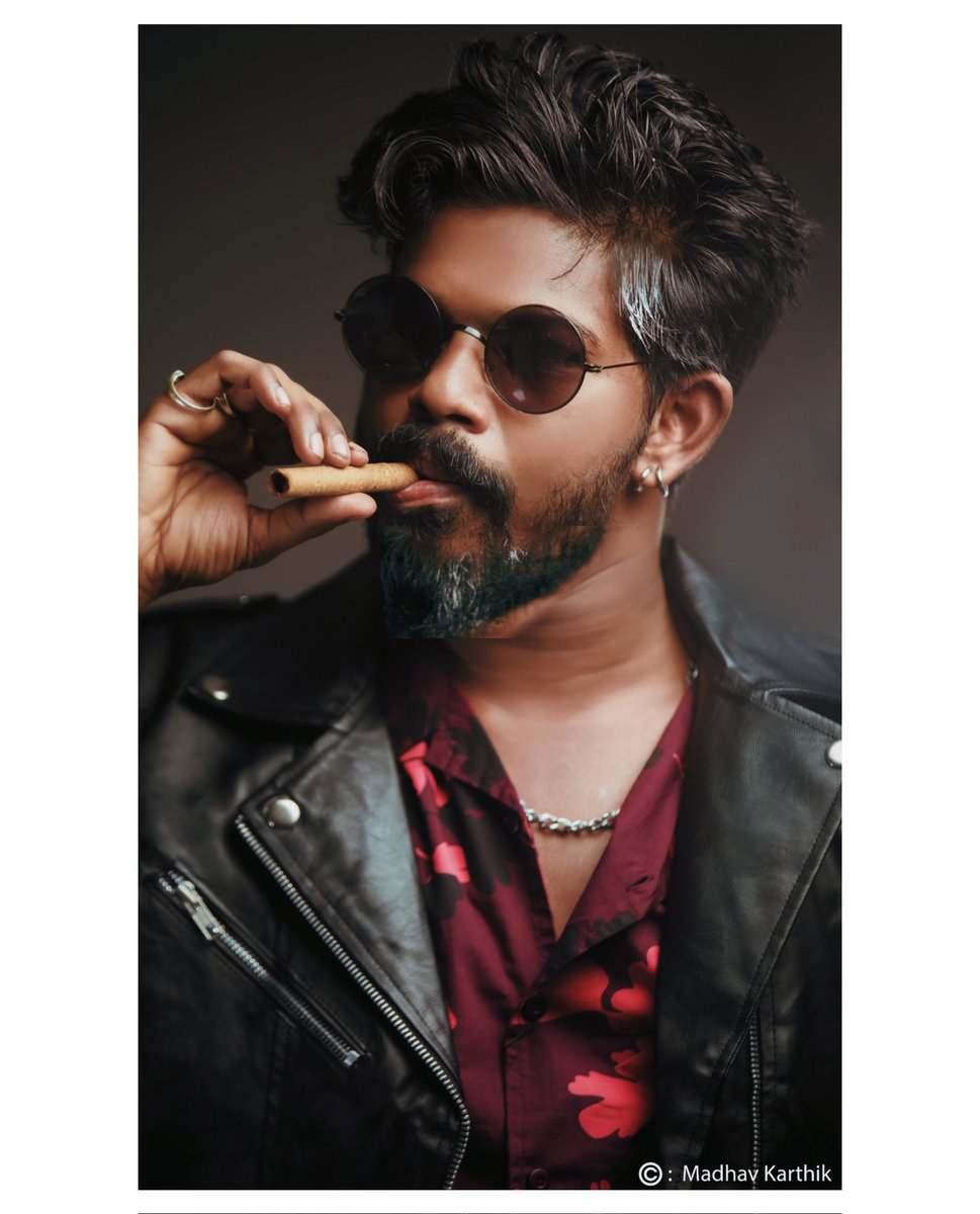 SmartBoySandy4's tweet photo. Smoking is injurious to health
.@SmartBoySandy4
.
.
.

@alluarjun 
@avigowariker 
@harish2you 
#smartboysandy
#TrendingNow 
#Trending 
#AlluArjun 
#tweetme https://t.co/eQYfaDl1Yw