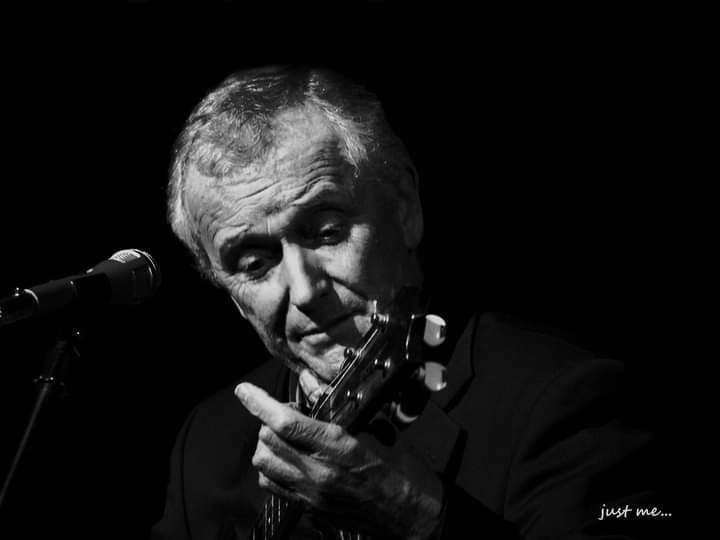 Happy Birthday to Roger Greenaway, 84 today 