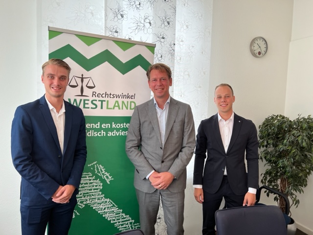 Vogelaar Bosch Spijer verlengt als hoofdsponsor!

Ook in de zomerstop staat Rechtswinkel Westland niet stil. <a href="/VBSadvocaten/">VBS Advocaten</a>  en Rechtswinkel Westland verlengen de samenwerking met één jaar!