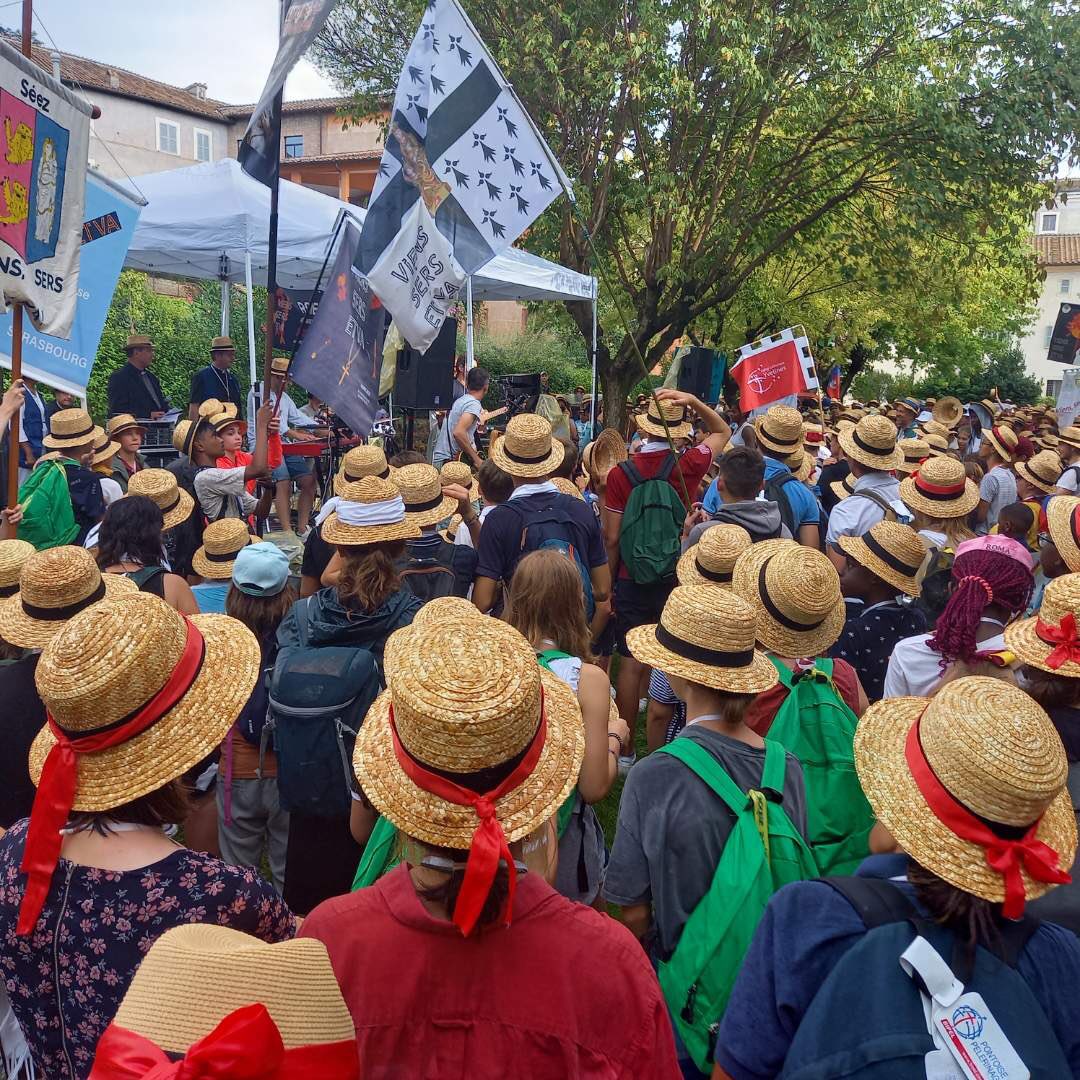 La France au Vatican tweet media