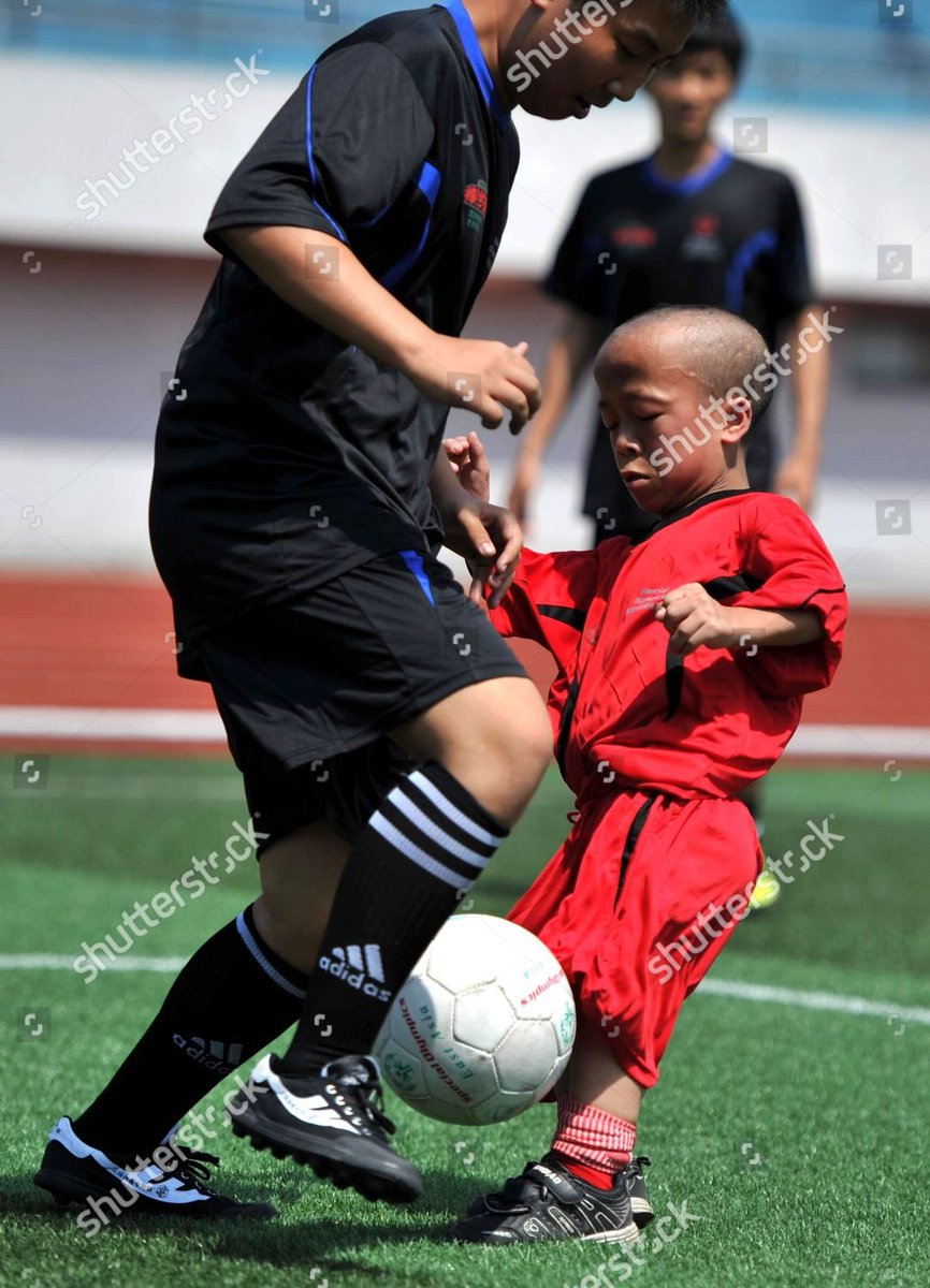 Martinez needs bigger pockets if last night was anything to go by!!